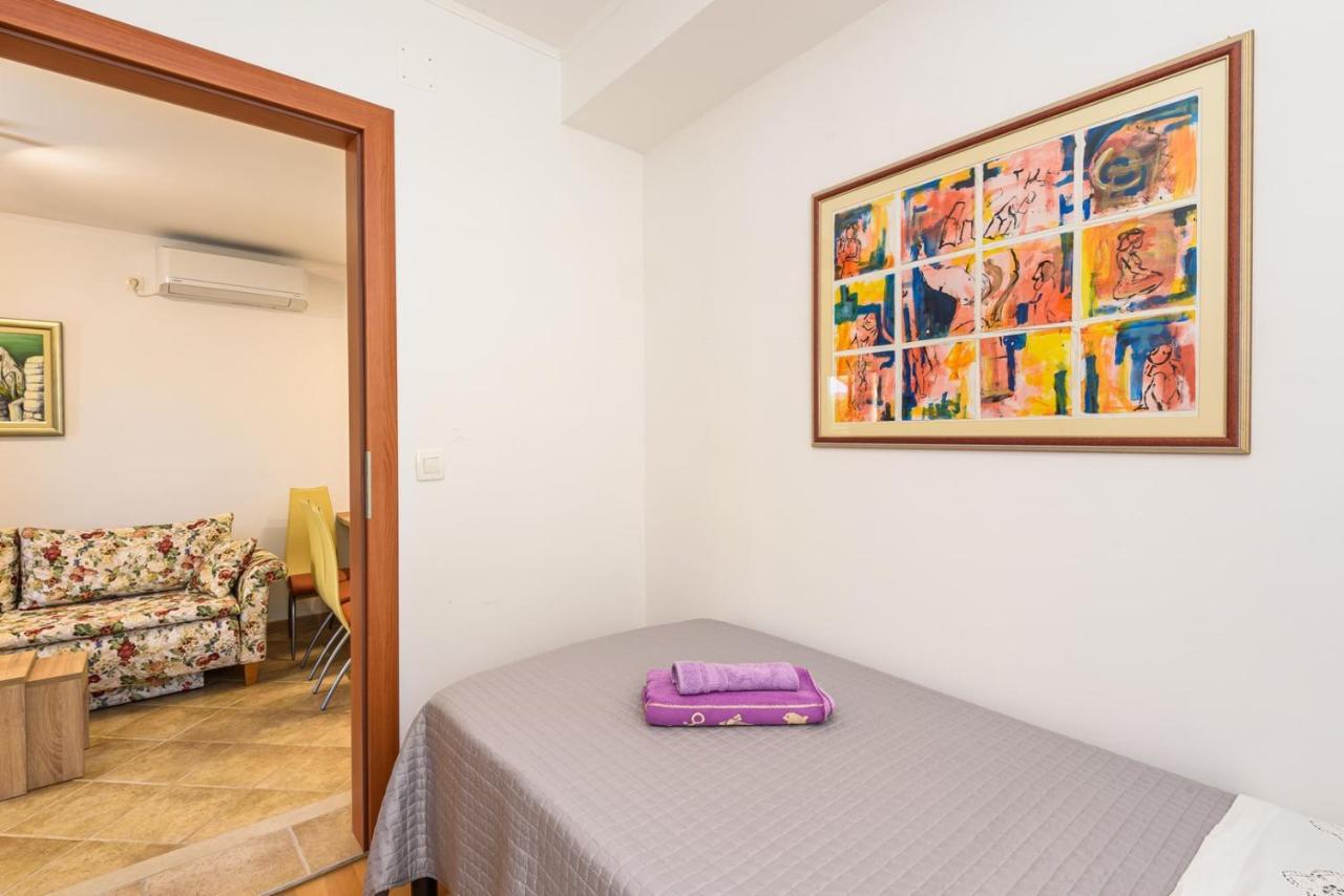 Apartment Jadranka With Sea View In Rogotin Kültér fotó