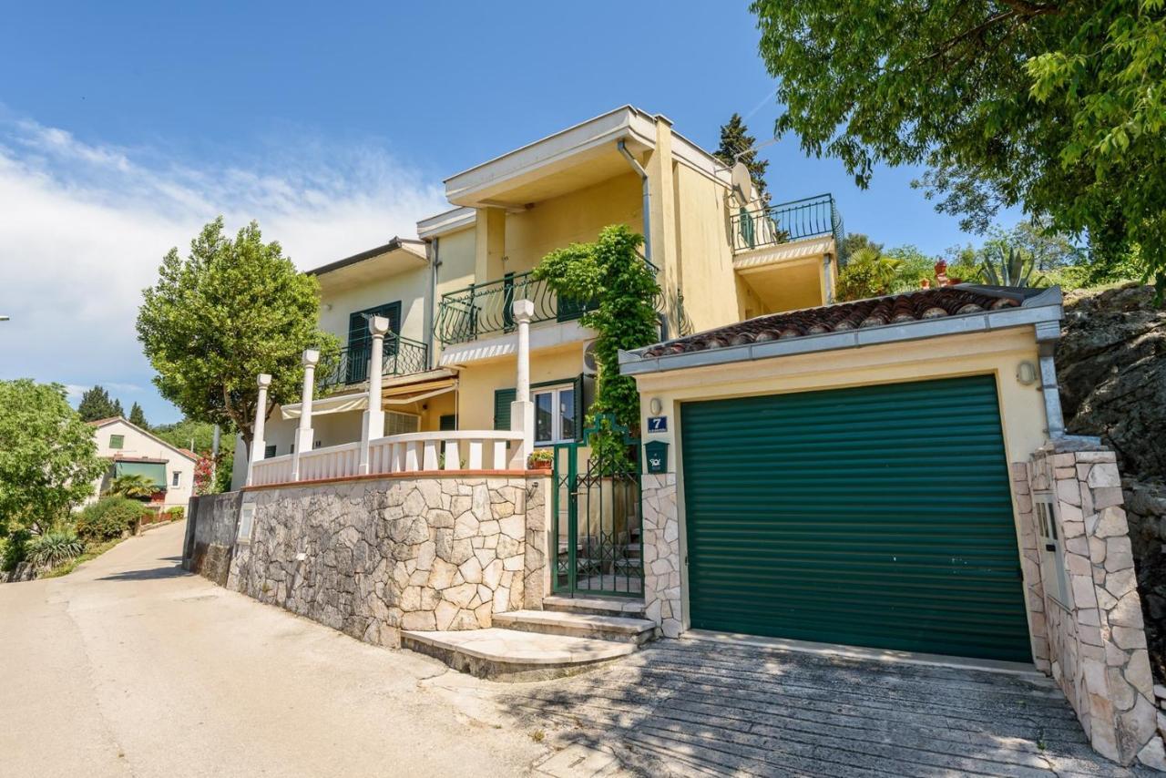 Apartment Jadranka With Sea View In Rogotin Kültér fotó