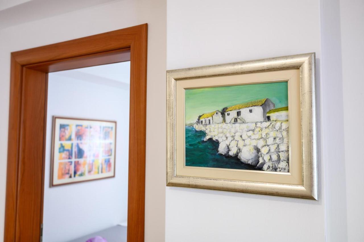 Apartment Jadranka With Sea View In Rogotin Kültér fotó